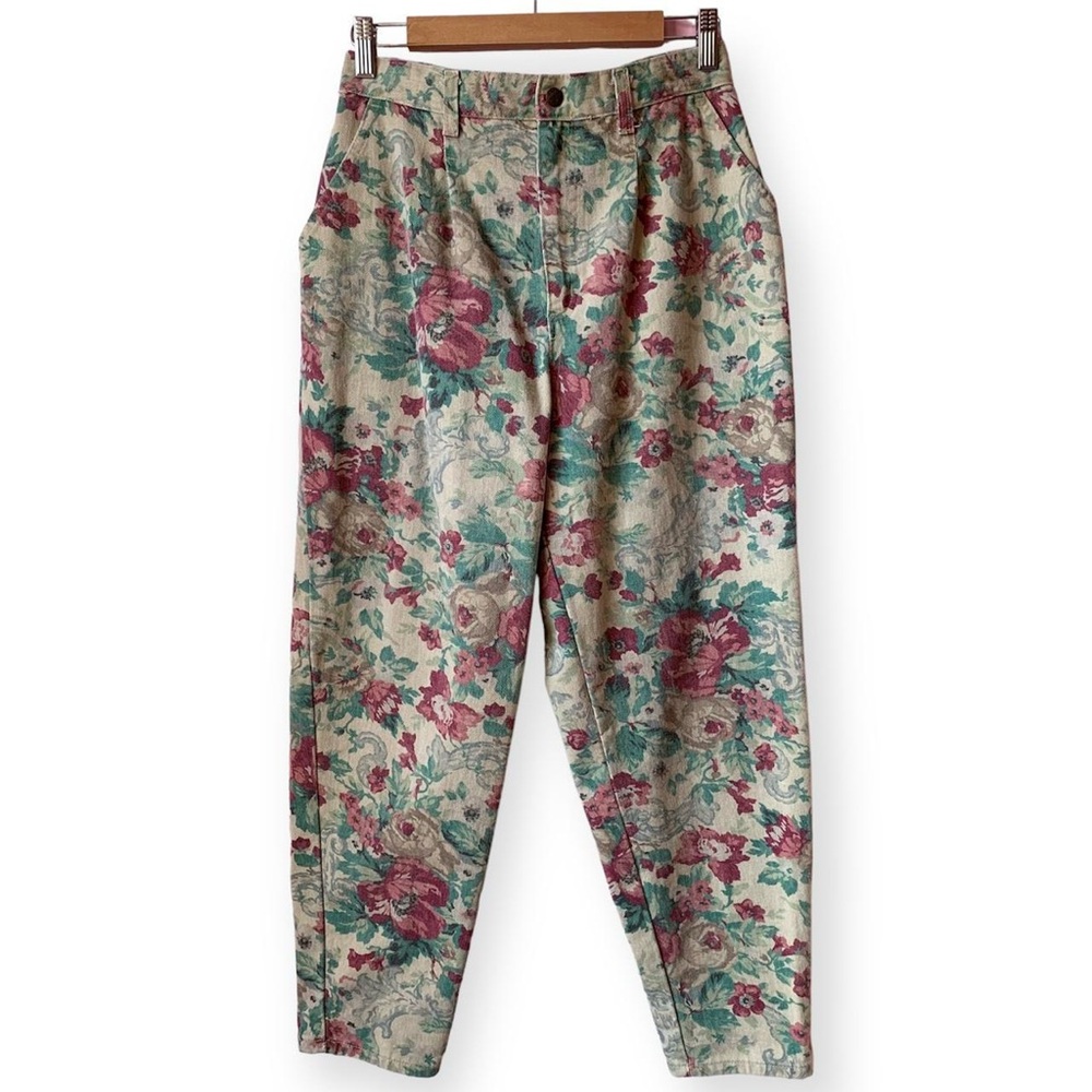 Vintage 80s Floral Tapestry Pleated Jeans Tapered Leg Tan Red Green Size 28 or 6